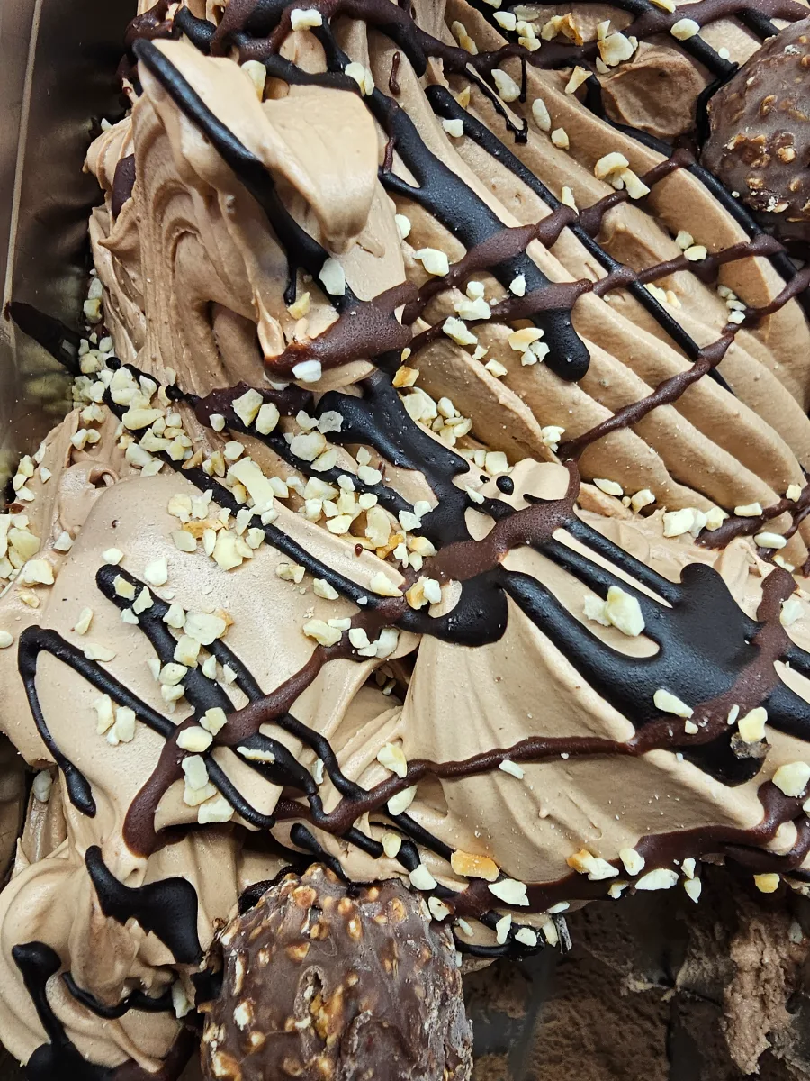 Ferrero Rocher gelato